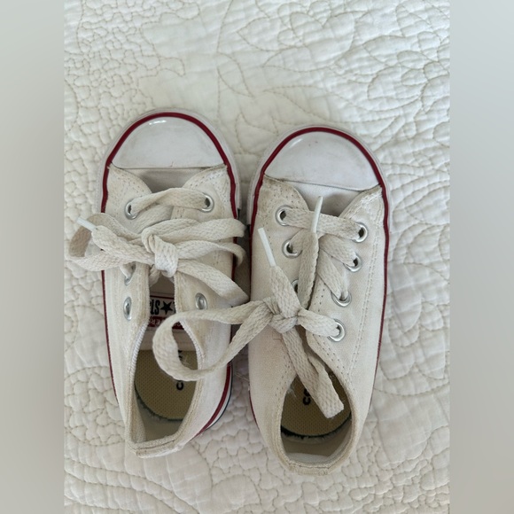 Stylish White Baby Converse - Picture 1 of 4